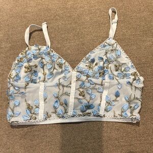 Super cute crop top